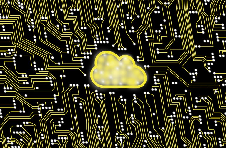 What is cloud computing? What are its advantages?